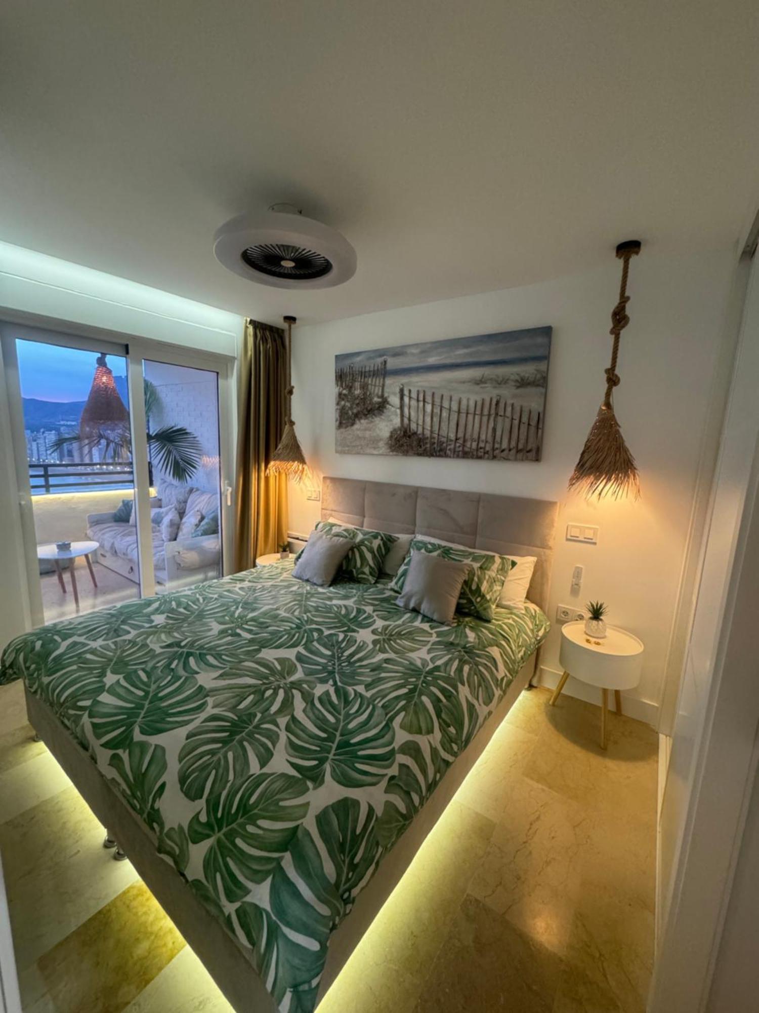 Blue Marin Benidorm Apartment Exterior photo